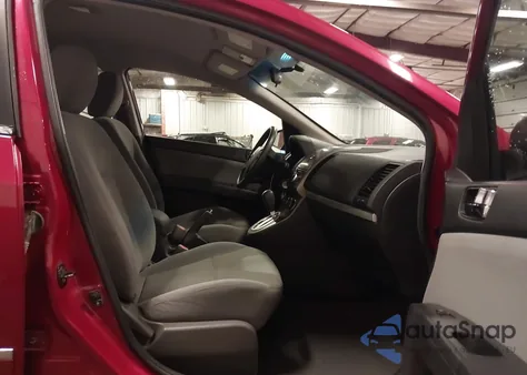 2010 Nissan Sentra 2.0S z USA, uszkodzony, nr VIN 3N1AB6AP4AL616434